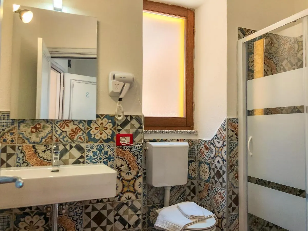 Panoramic Rooms Fora E ' Muros With Sea View Common Terrace , Ammentos Posada Italien